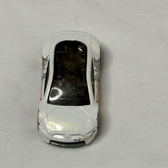 HOT WHEELS 1/64 White Diecast Mitsubishi Eclipse Concept Car China Gold Wheels - Picture 3 of 6